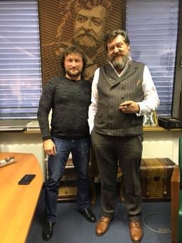КОНСТАНТИН ЛОСКУТНИКОВ
